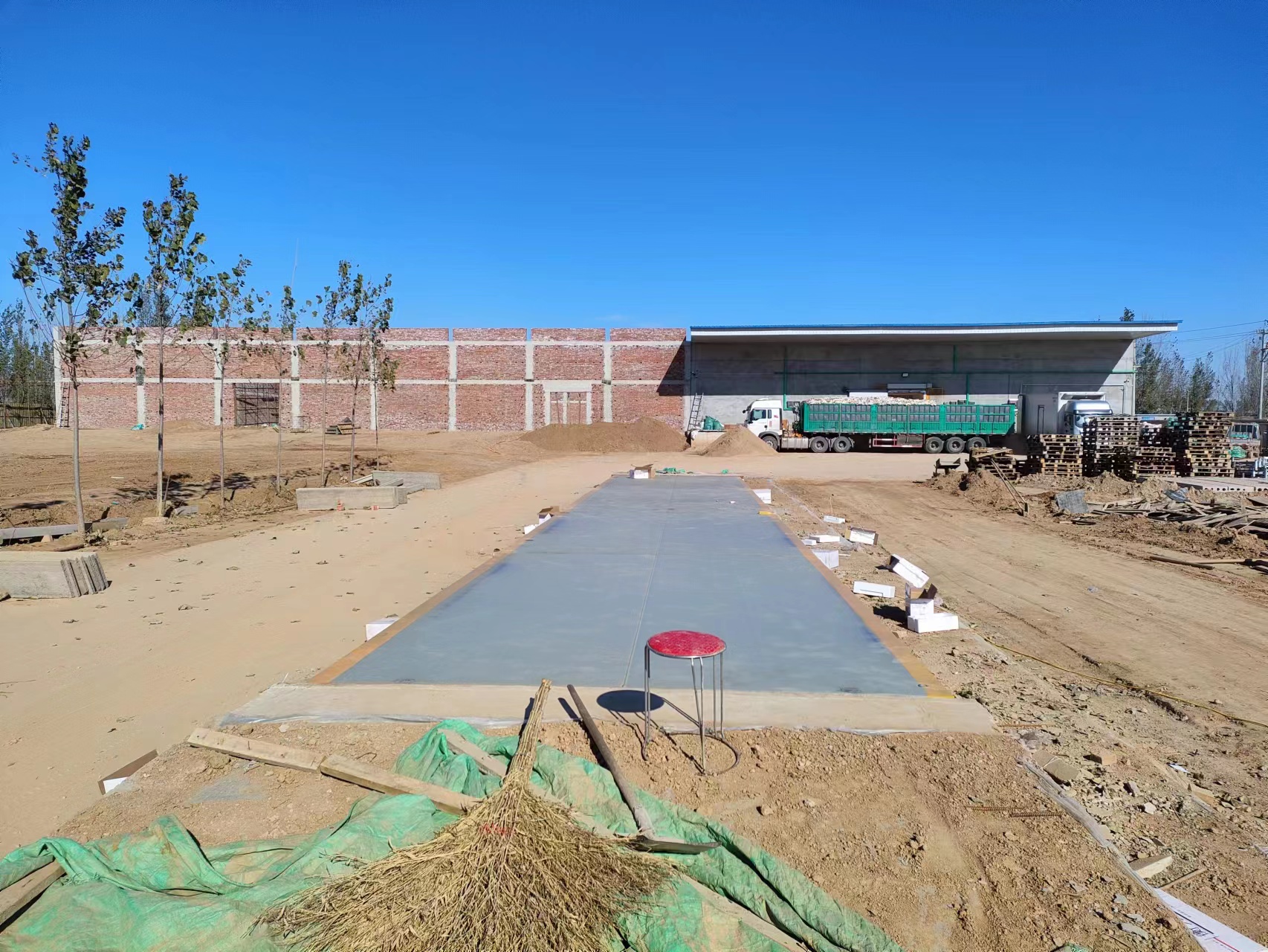 ����(qi��ng)ʢ���B(y��ng)ֳ100�� 3*18��